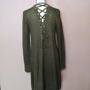 En creme long lace up cardigan